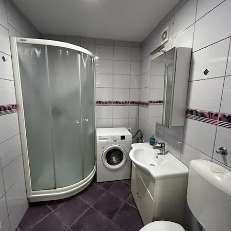 Modern 2 Bedroom 62 M2 * Ljubljana